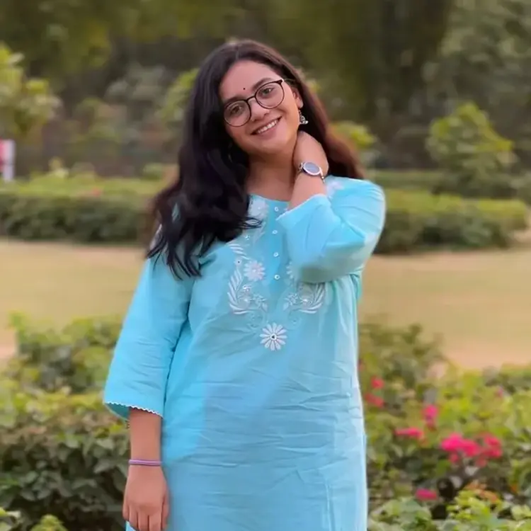 Nidhi Narwal - Poetry and motivational life reflections.